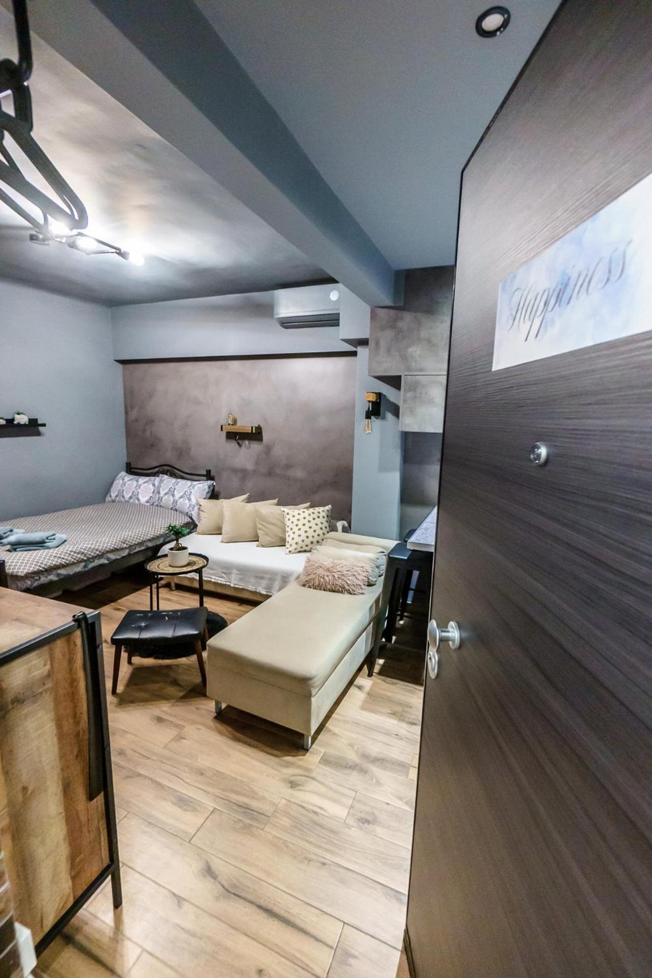 Happiness With Terrace. Апартаменты Салоники